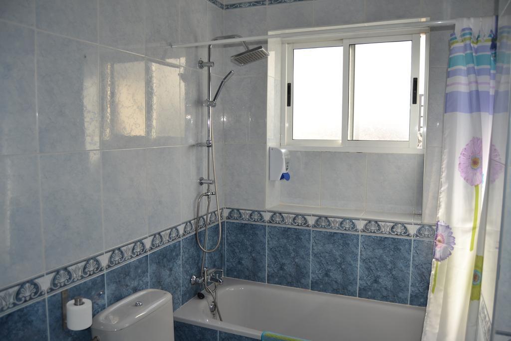 Atico Con Terraza Y Vistas Apartment Malaga Exterior photo